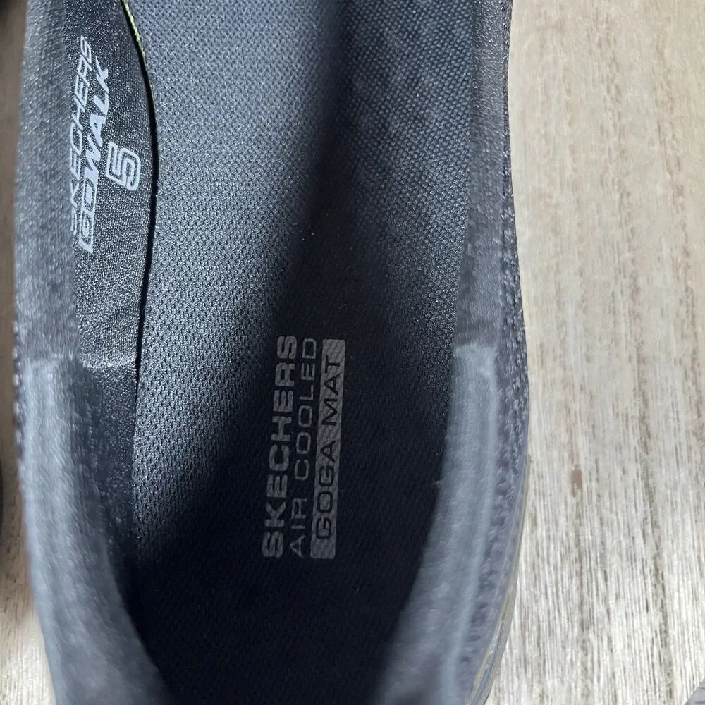 Skechers Go Walk 5 Black Slip On Walking Shoes 15901 Womens Size 7 Great Shape E